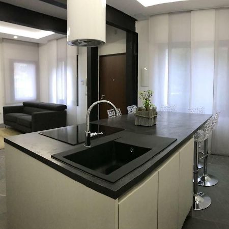 Venetian Aesthetic Apartment Местре Экстерьер фото