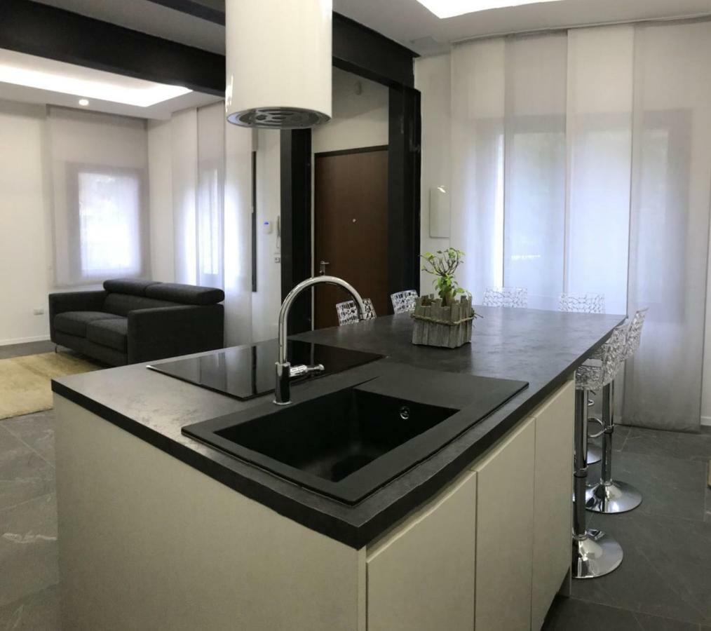Venetian Aesthetic Apartment Местре Экстерьер фото